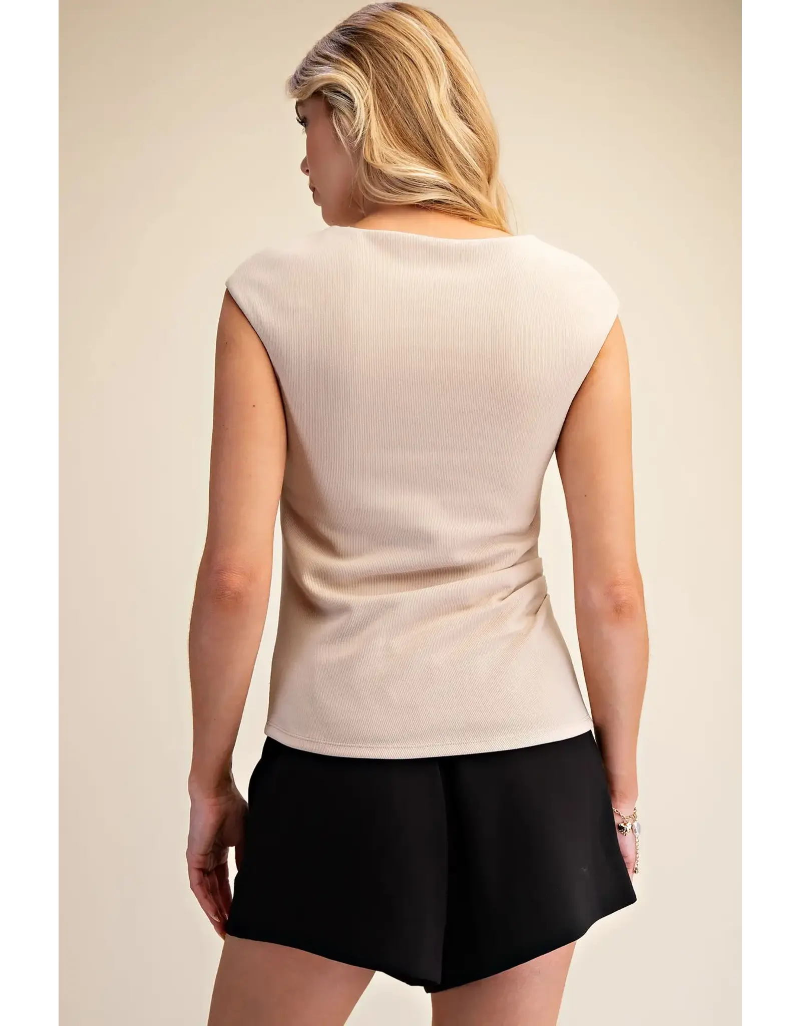 ROUND NECK SLVS SIDE DRAPED TOP