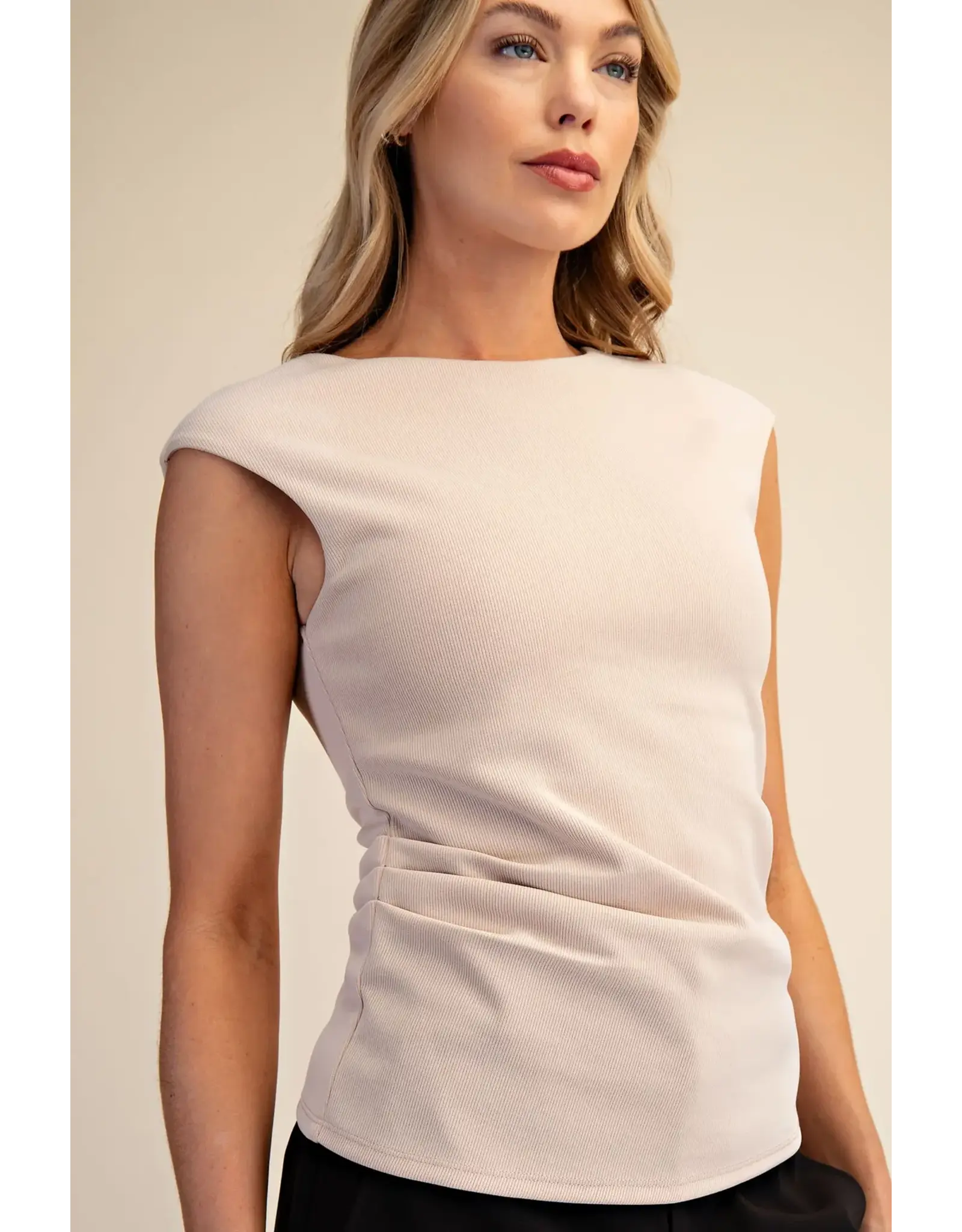 ROUND NECK SLVS SIDE DRAPED TOP