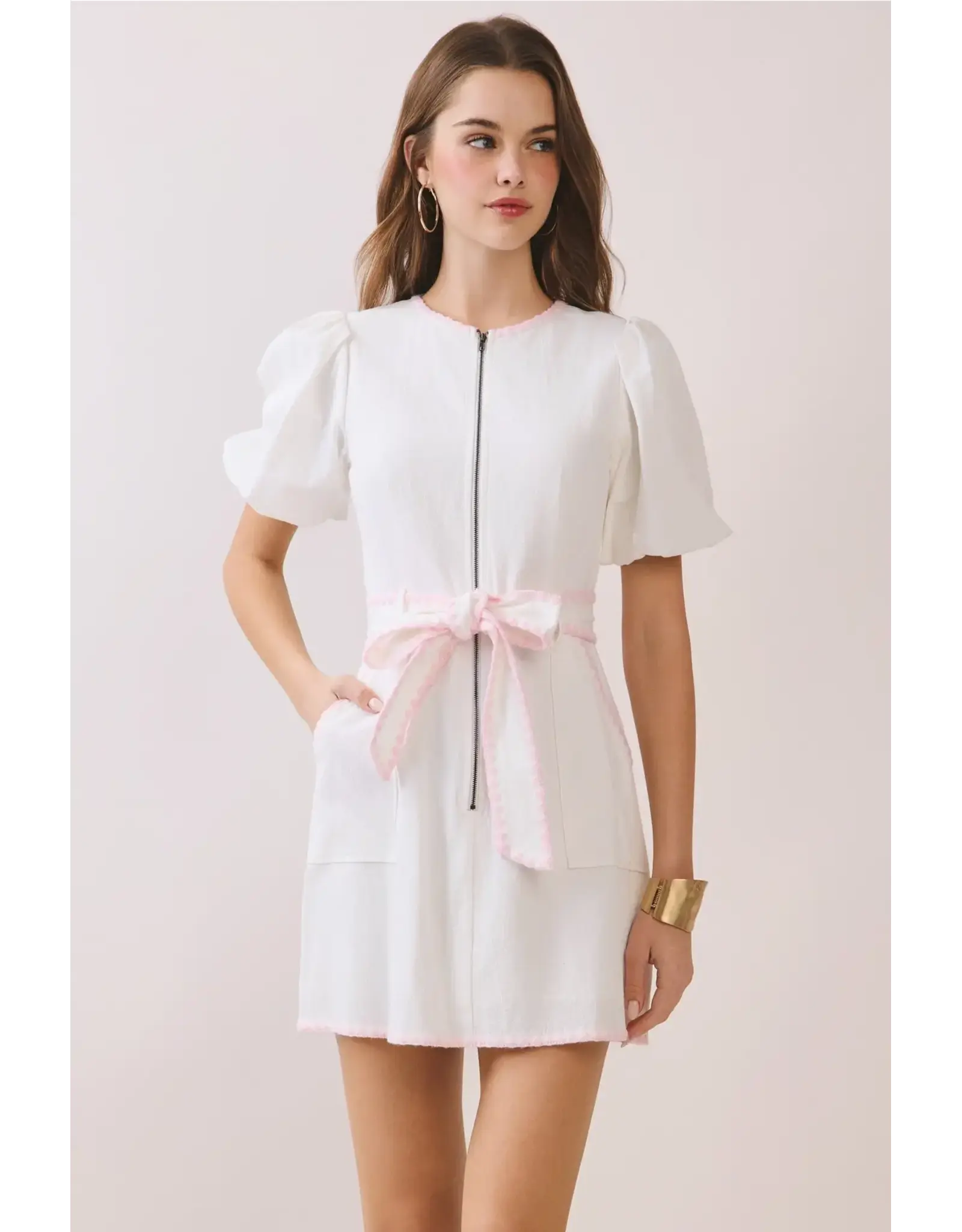 CONTRAST TRIM DETAIL ZIPPER MINI DRESS