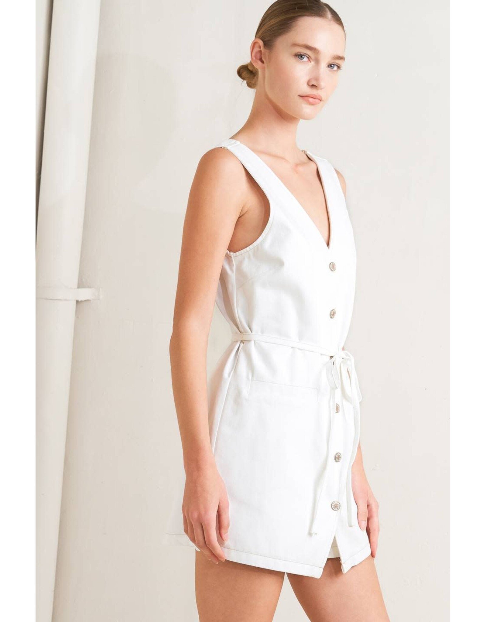 FREEMARKET DENIM VNECK BUTTON UP ROMPER