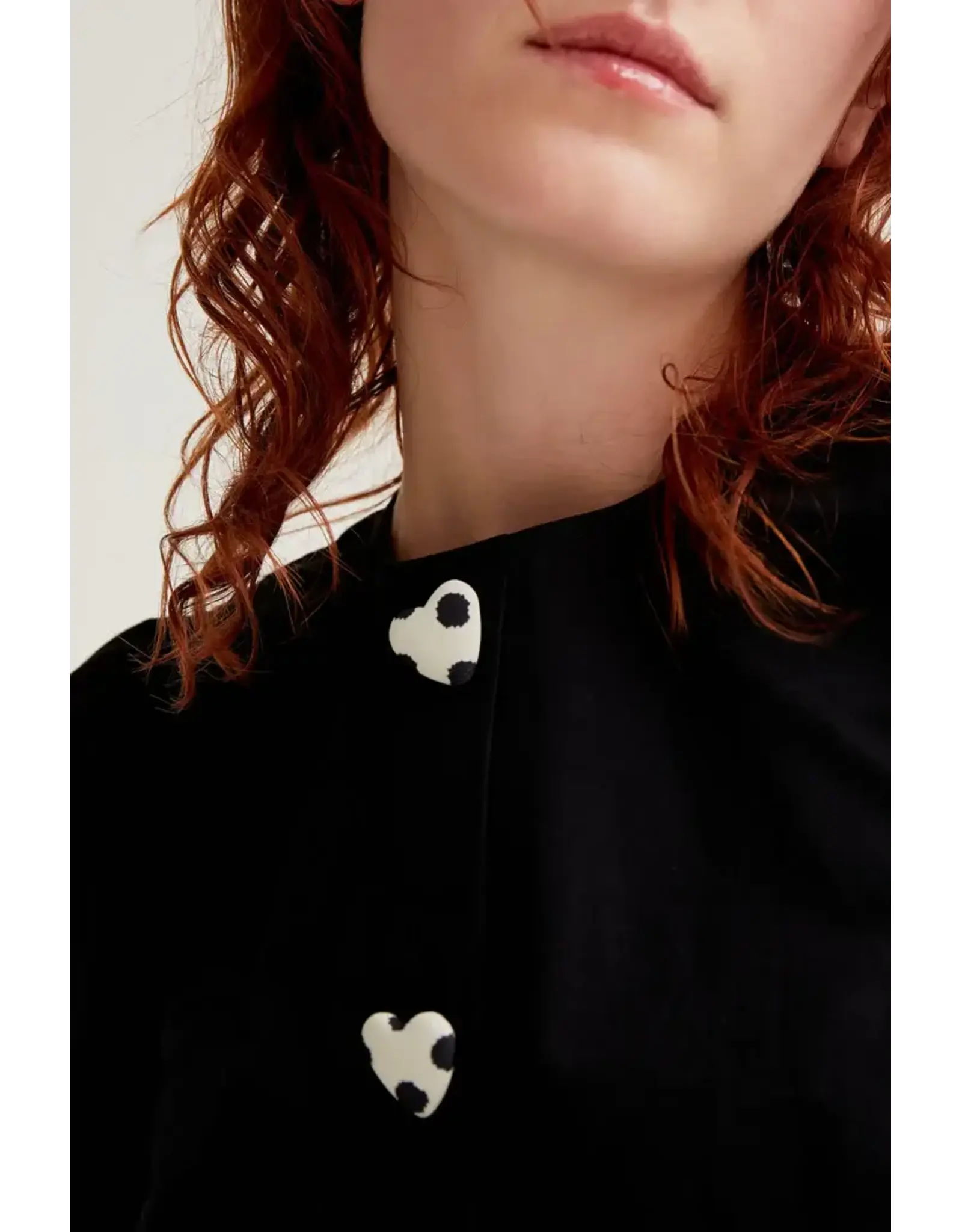 SSLV HEART BUTTON DOWN BLOUSE