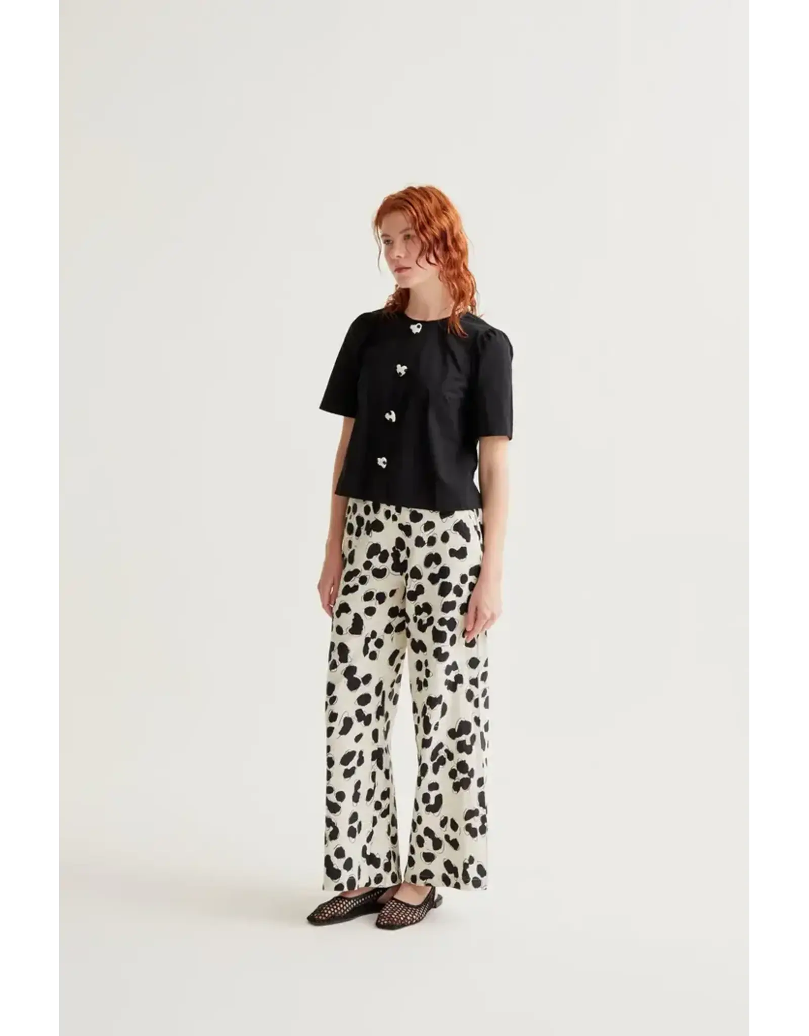 SSLV HEART BUTTON DOWN BLOUSE