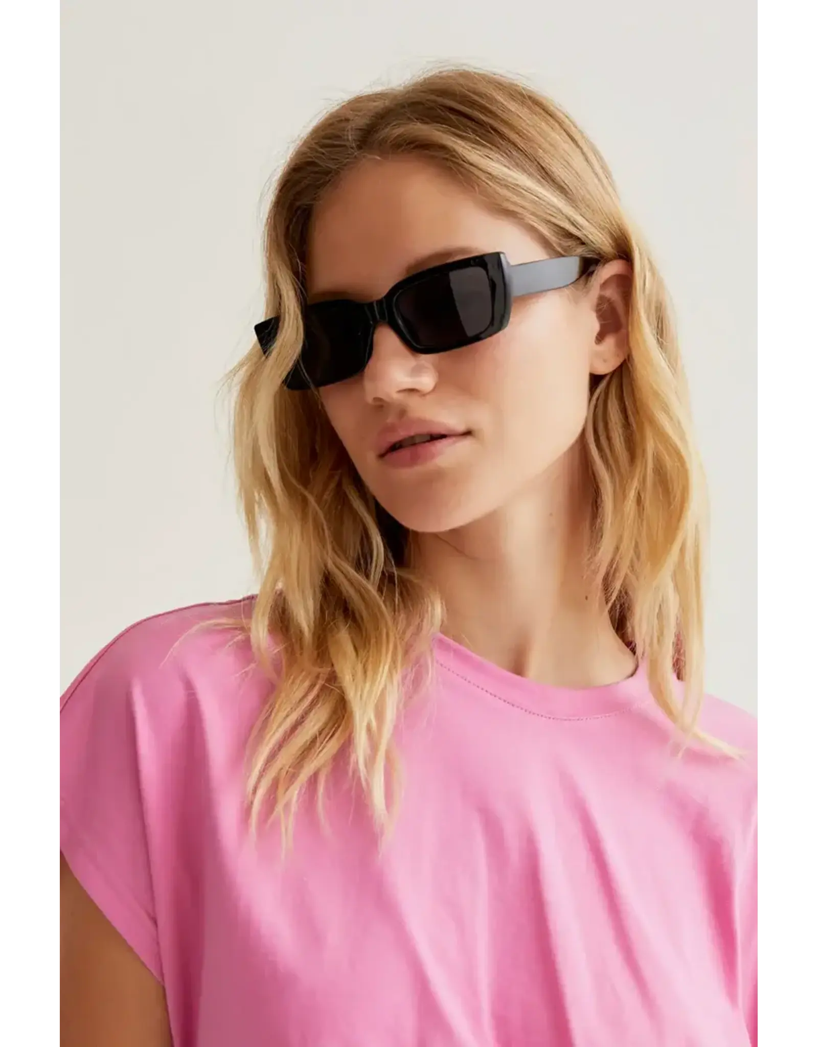 SSLV TEE WITH SIDE KNOT