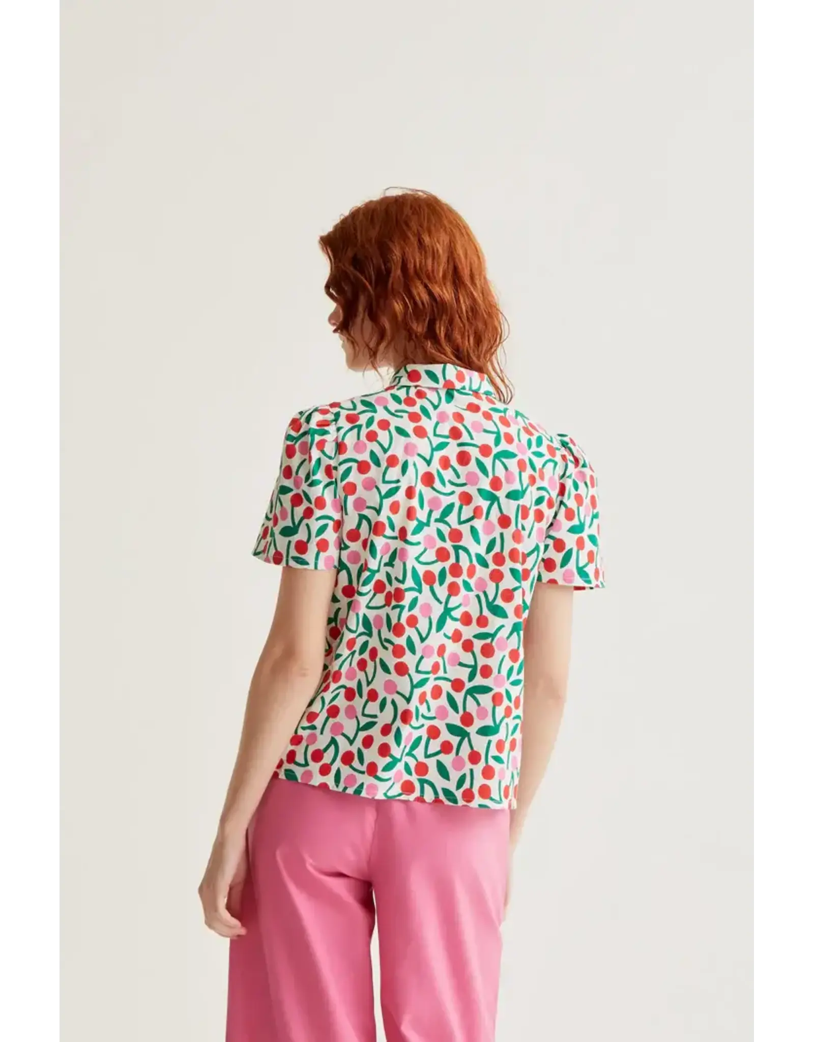 SSLV CHERRY PRINT BUTTON UP