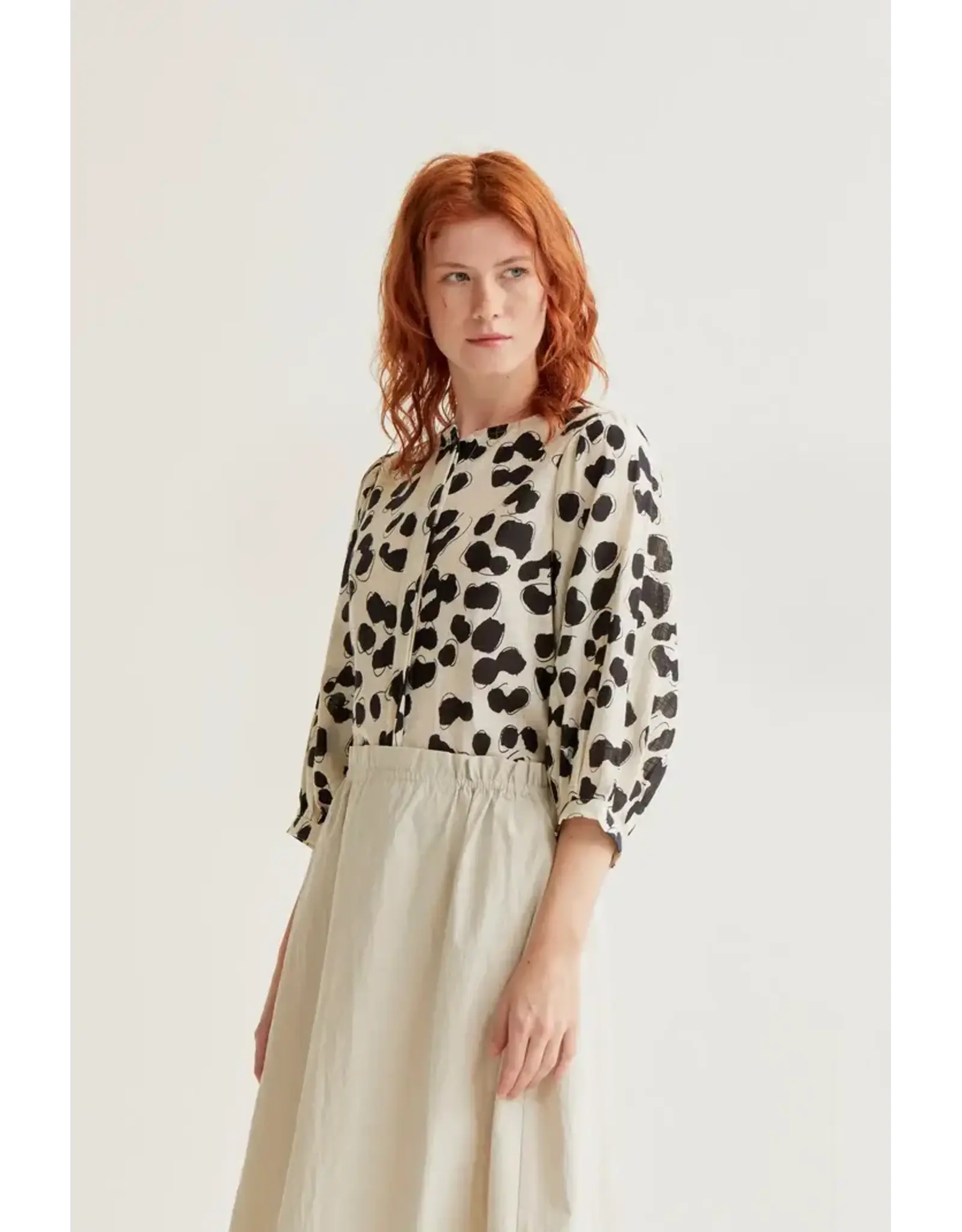 LSLV ABSTRACT DOT PRINT BLOUSE