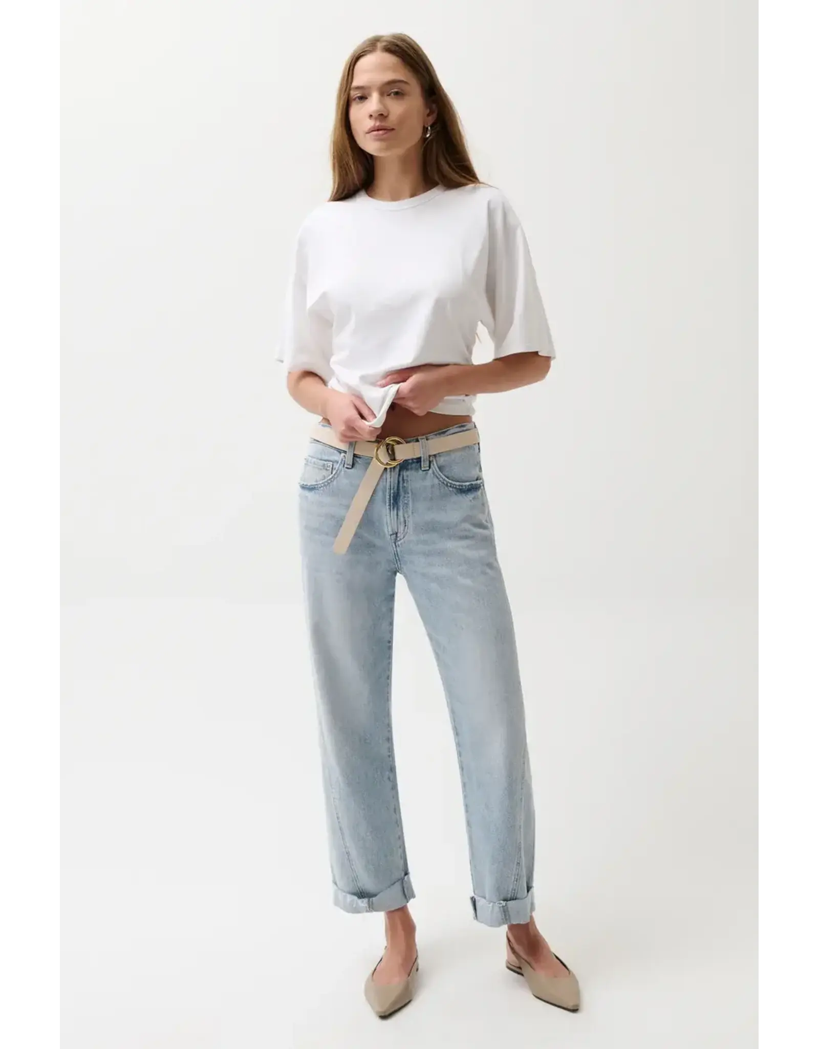 KACEY MID RISE CUFRED BOYFRIEND