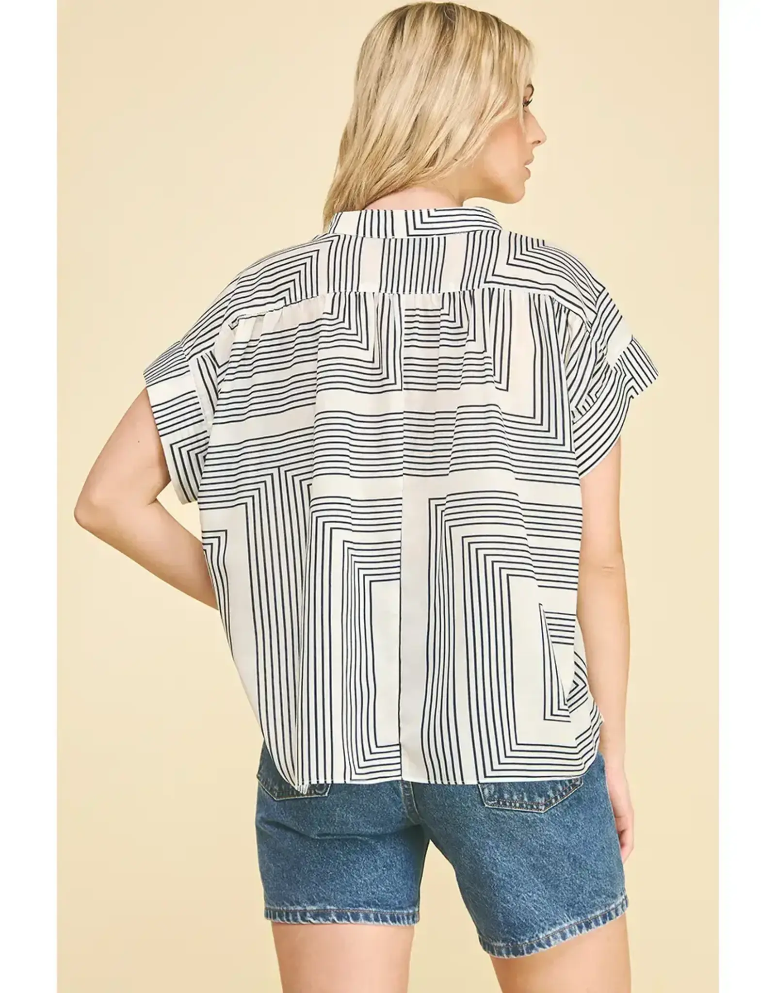 GEOMETRIC VNECK BLOUSE
