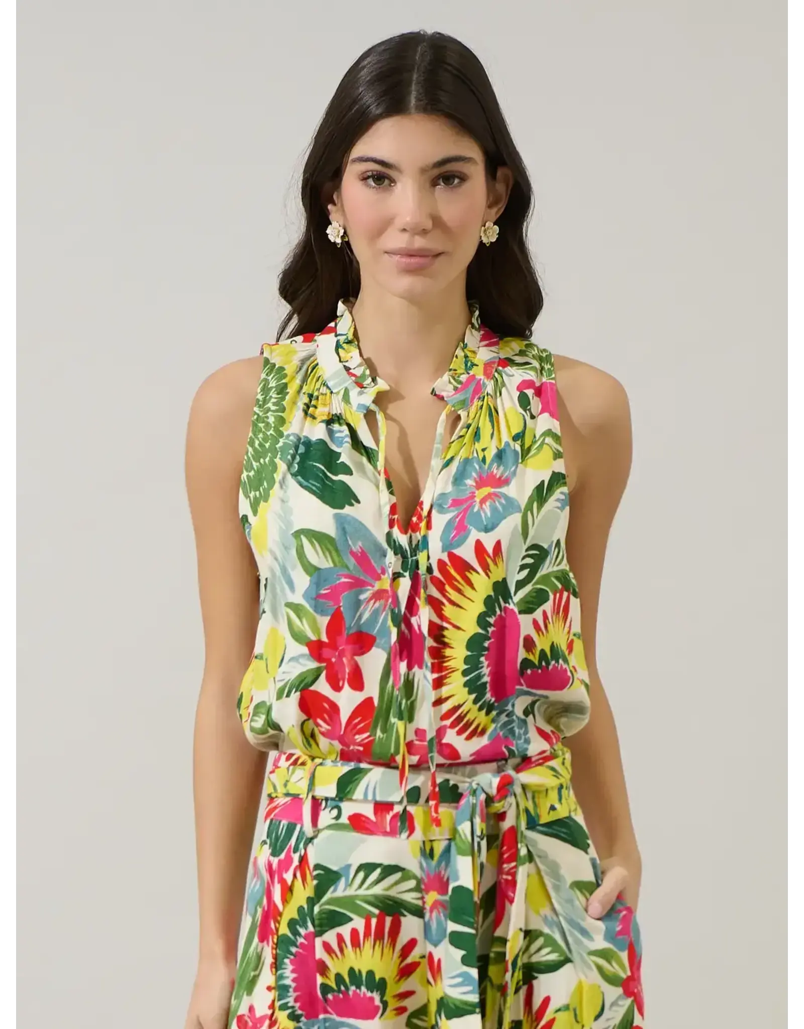LISSA TROPICAL SLEEVELESS BLOUSE
