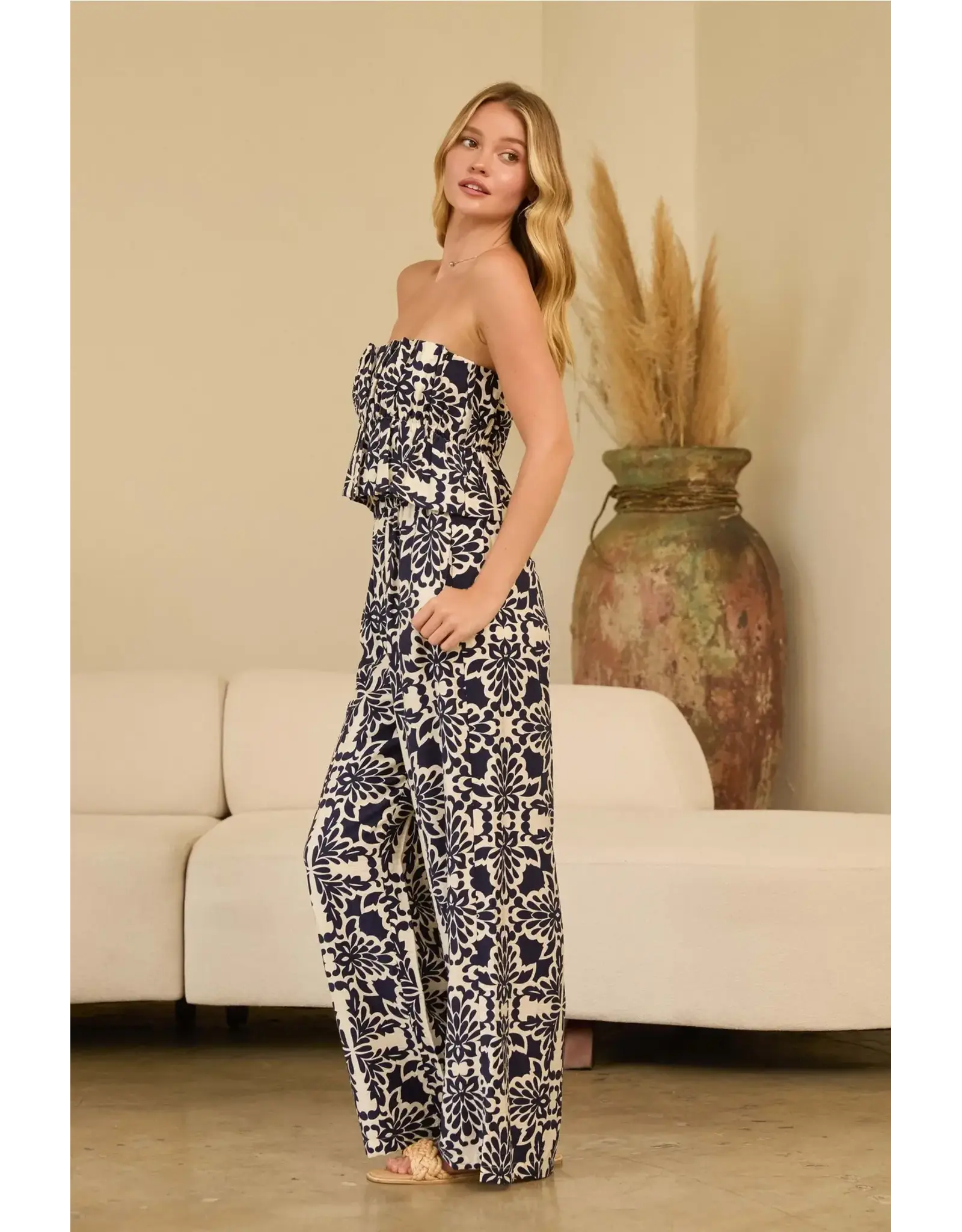 PRINTED STRAPLESS ROMPER