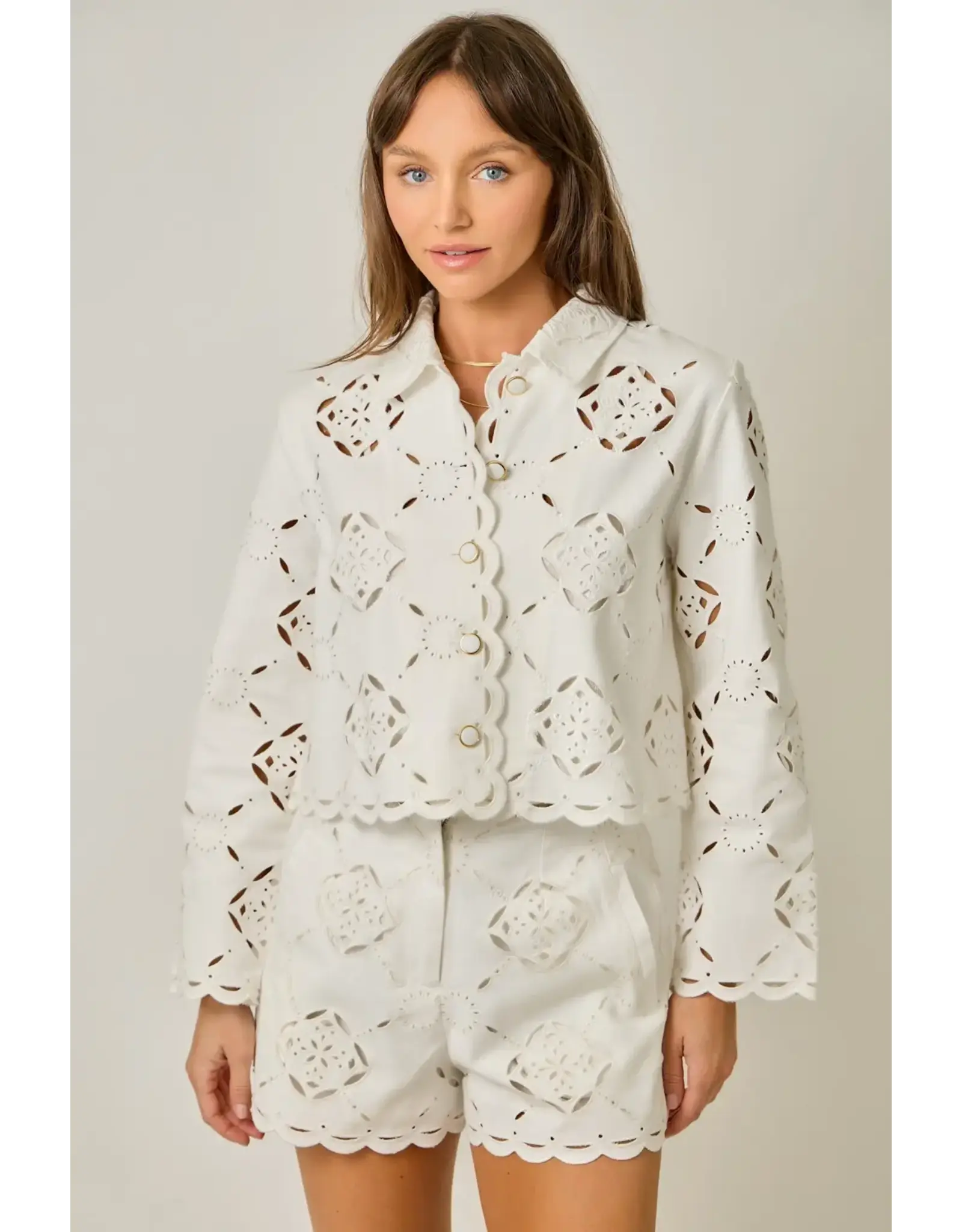 MYSTREE SCALLOP HEM EYELET JACKET