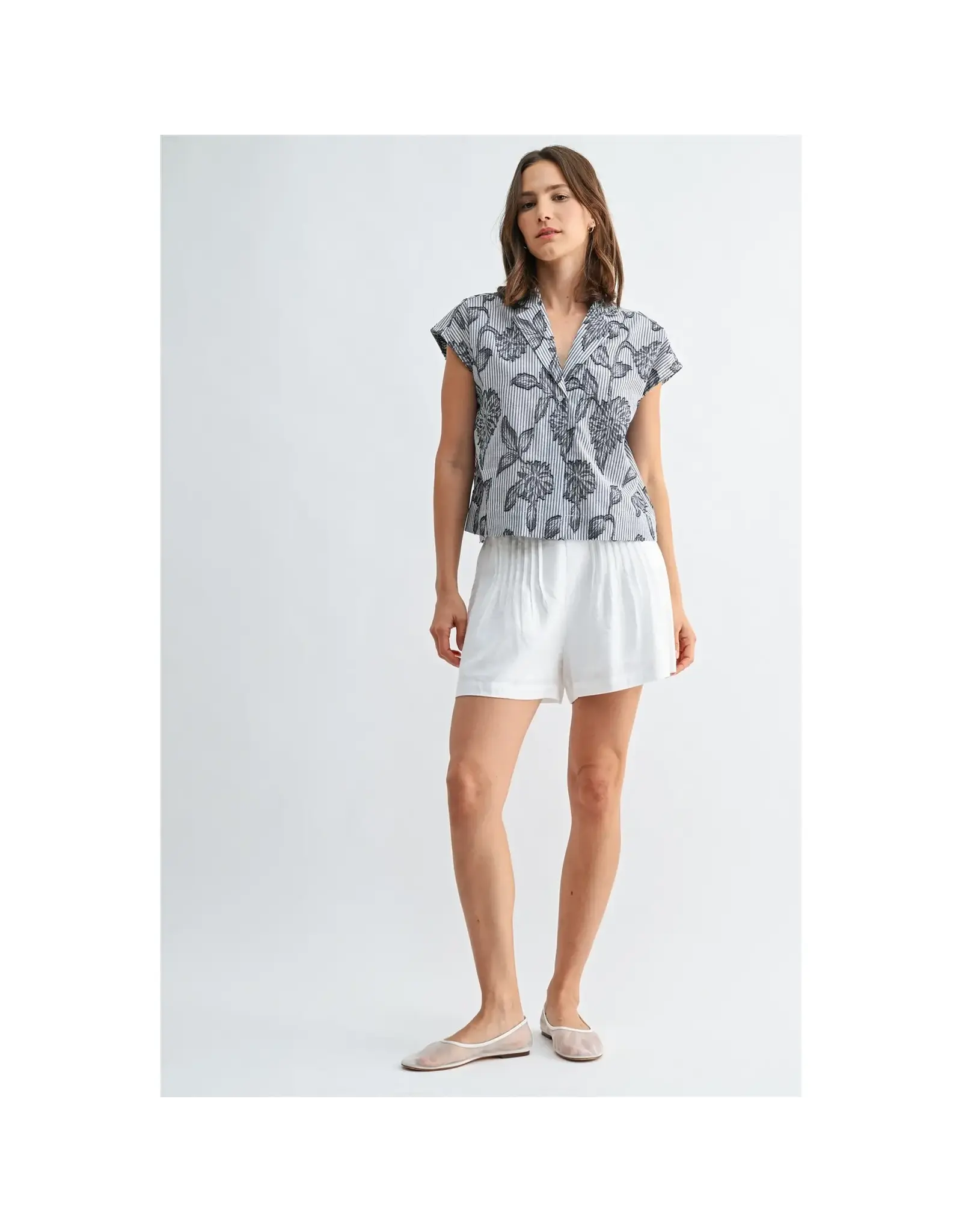 FUN2FUN WIDE SHOULDER LAPEL PRINT TOP