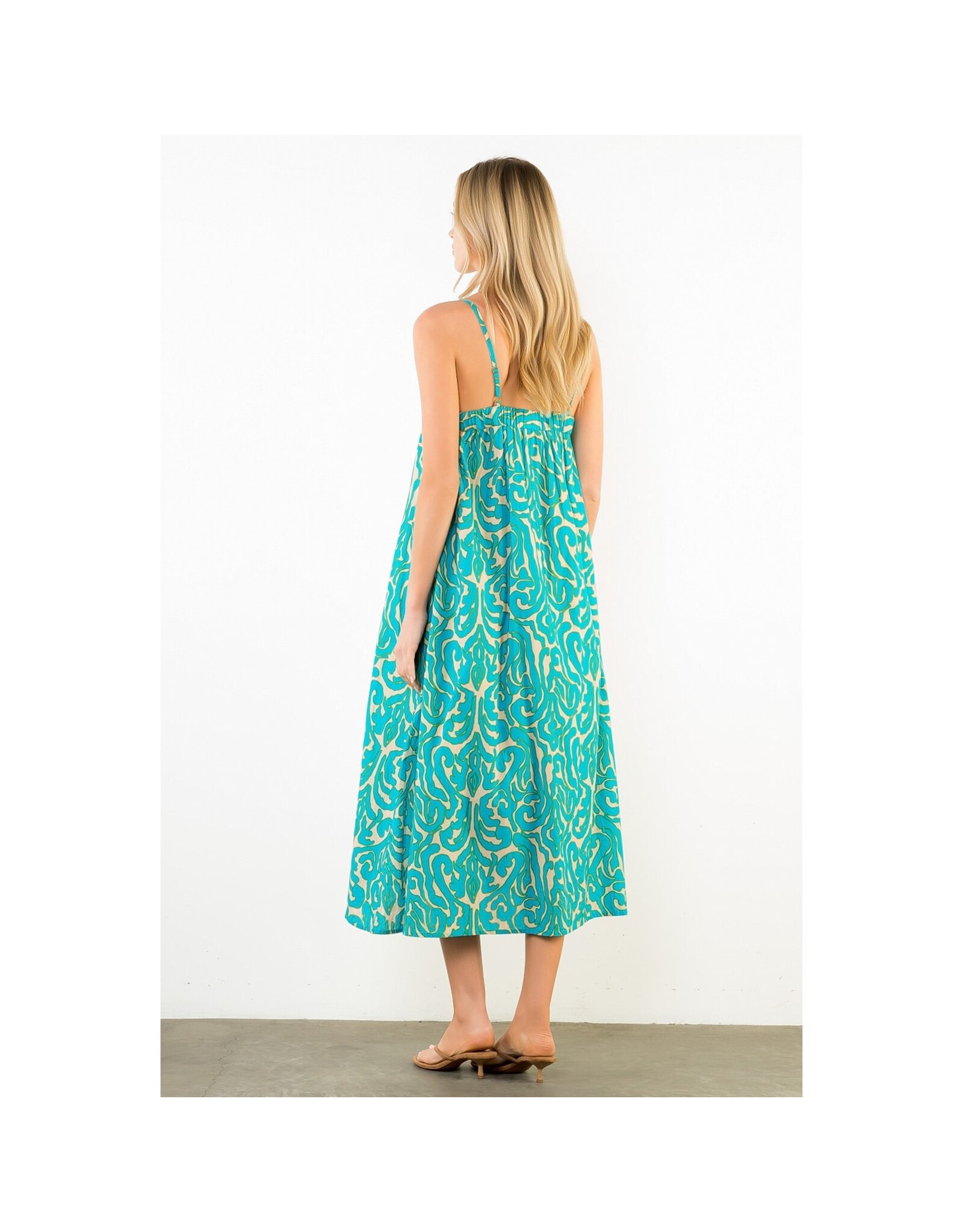 THIN STRAP PATTERN MIDI DRESS