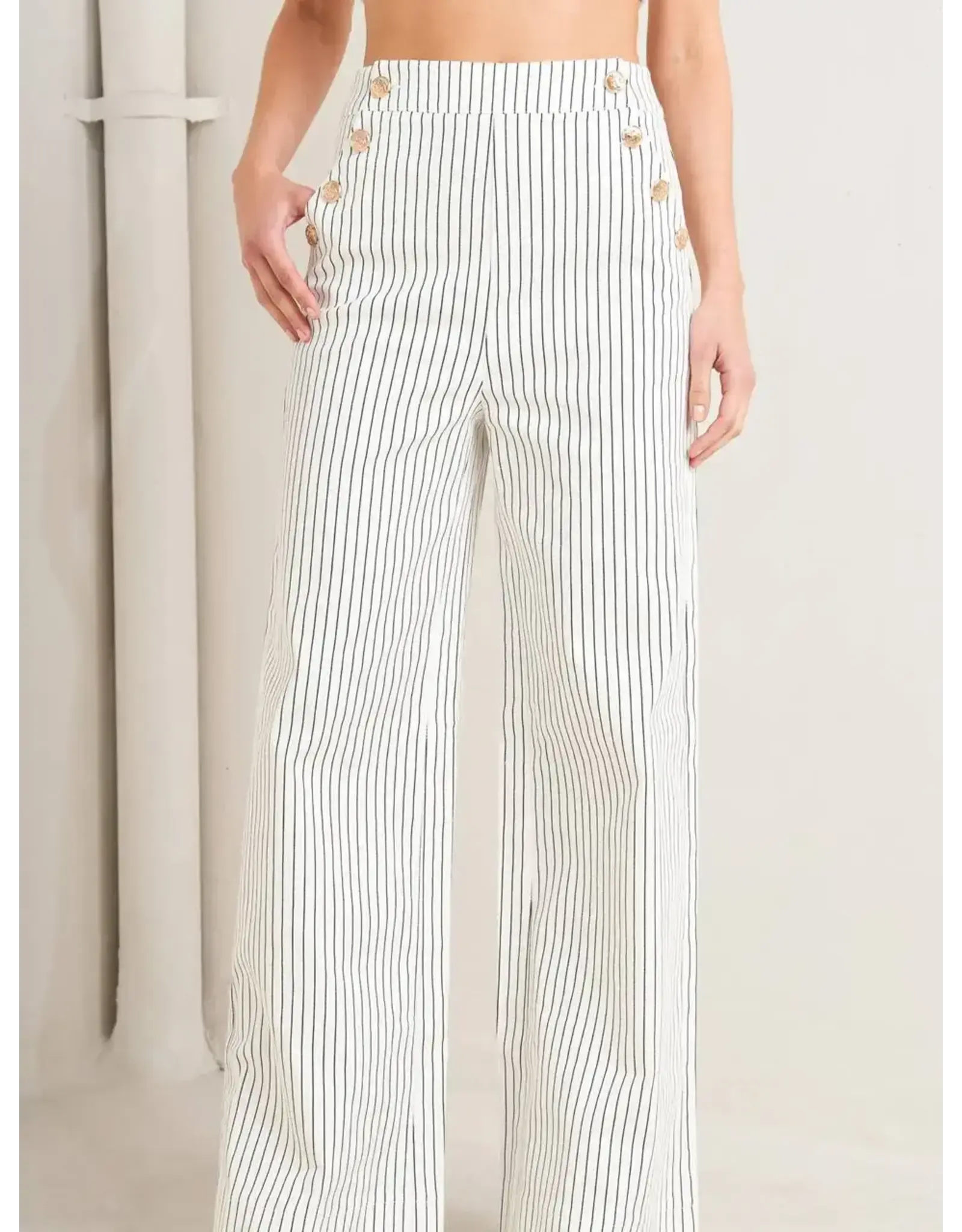STRIPED JEAN W/BUTTON DETAIL