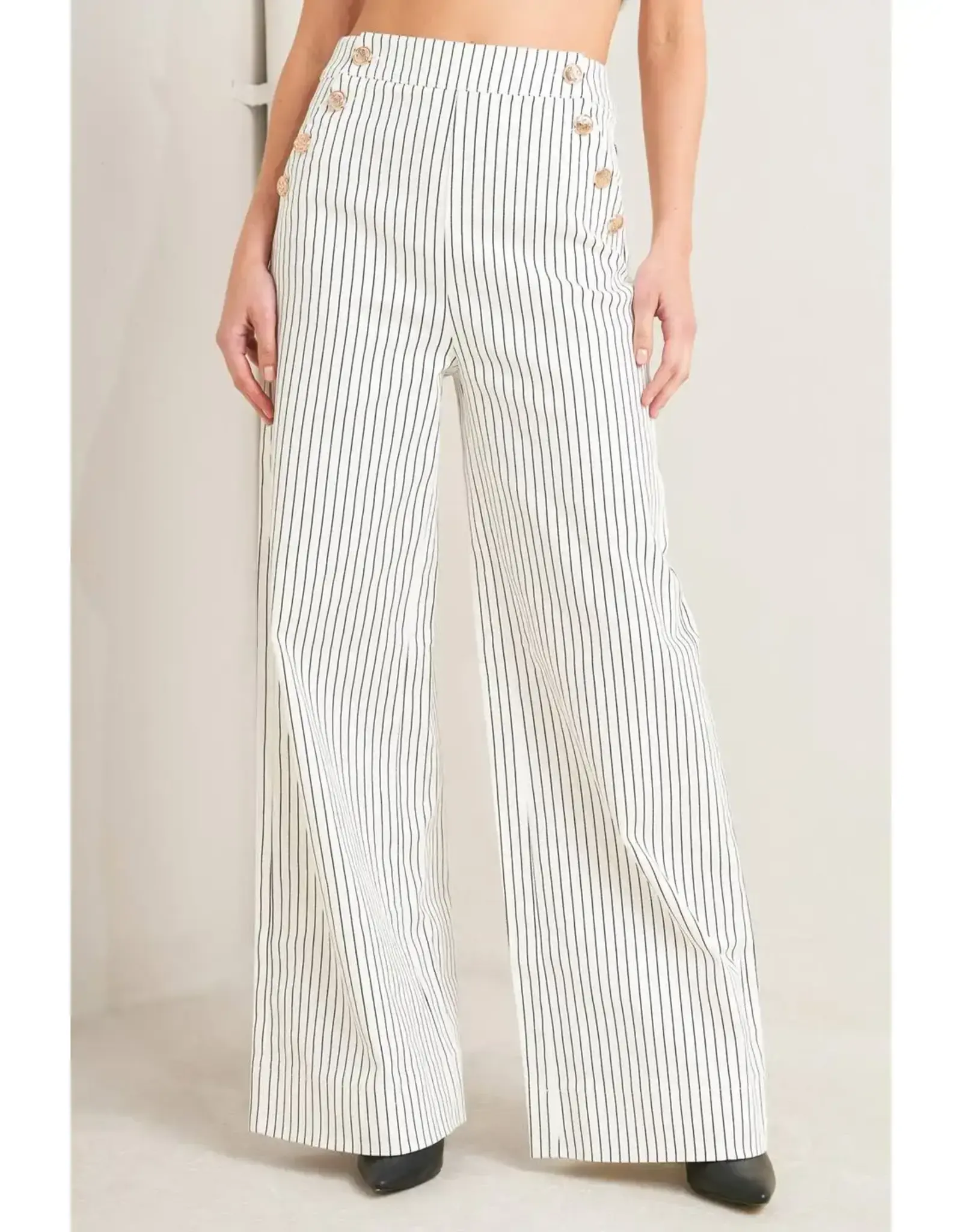 STRIPED JEAN W/BUTTON DETAIL