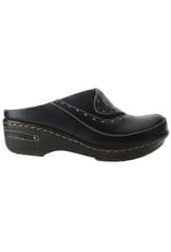 Chino Black Leather Clog