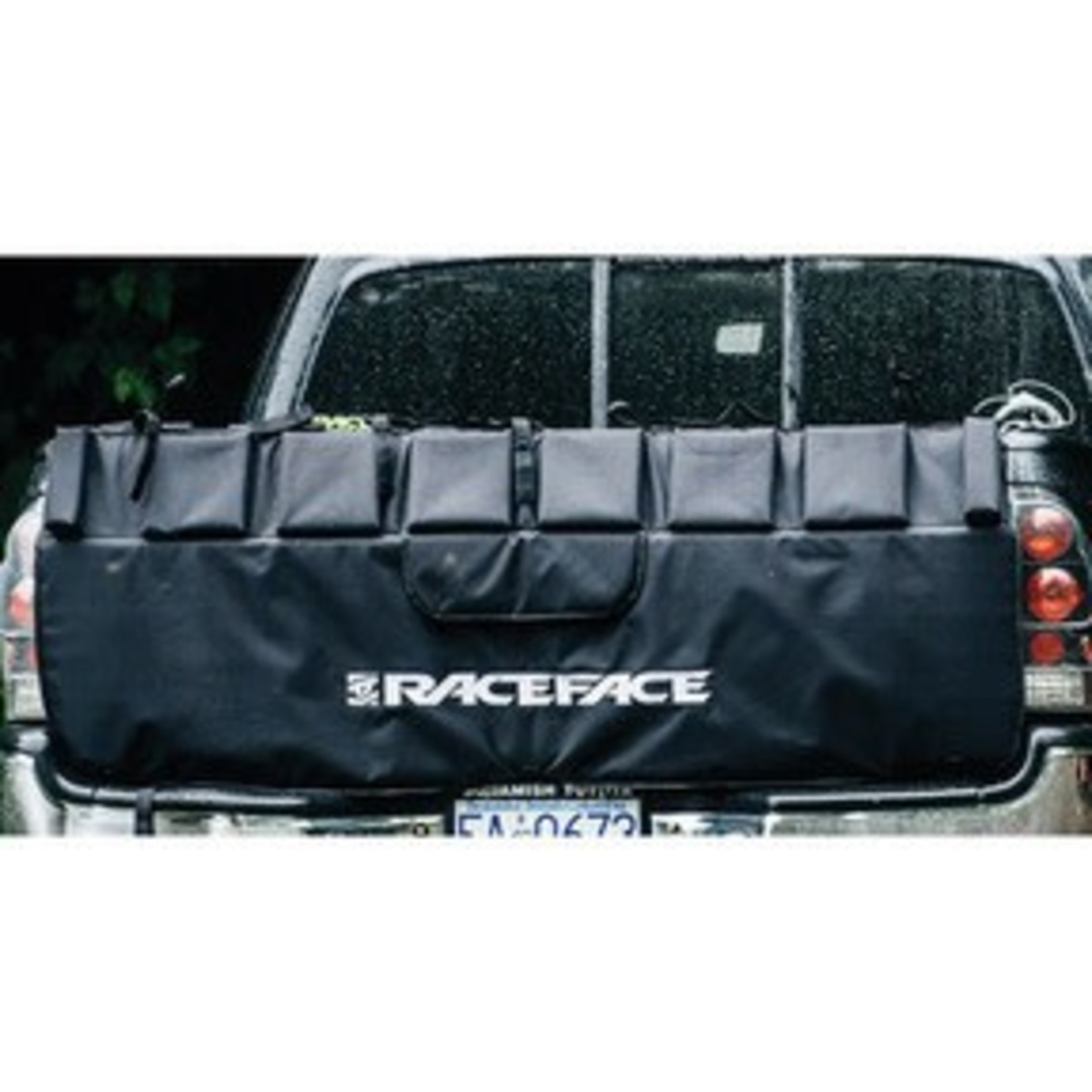 Race Face Tailgate pad, L/XL (full-size pickup)