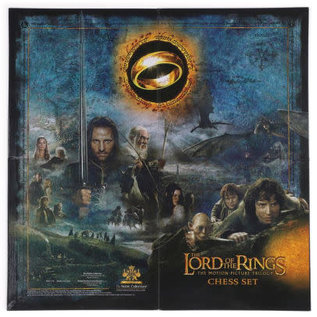 Noble Collection Jeu de société - The Lord of the Rings - Bataille pour la Terre du Milieu Jeu d'Échecs de Collection