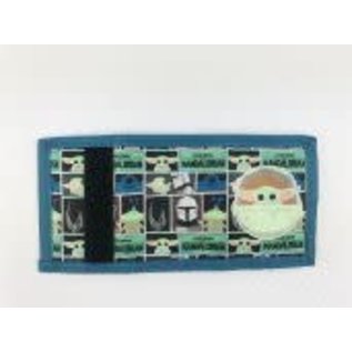 Bioworld Wallet - Star Wars The Mandalorian - The Child "Baby Yoda" Grogu with Icons Trifold