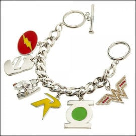 Bioworld Bracelet - DC Comics - Bracelet à Breloques Batman, Robin, Shazam, Superman, Wonder Woman et Green Lantern