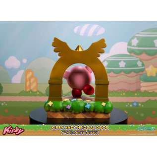 Dark Horse Figurine - Nintendo Kirby - Kirby Porte d'Arrivé First 4 Figures Statuette avec Son en PVC 9"
