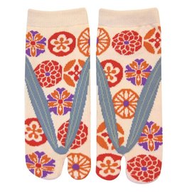 WagoKoro Socks - Tabi - Pattern of Flower with Geta Beige and Teal 1 Pair 23-25cm