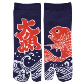 WagoKoro Socks - Tabi - Carp with Kanji for "Big Catch" Red and Blue 1 Pair 25-28cm