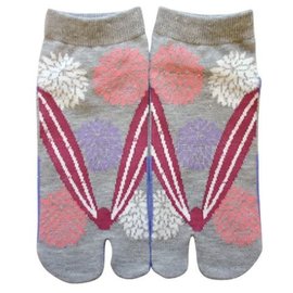 WagoKoro Socks - Tabi - Hydrangea and Geta Gray and Burgundy 1 Pair 23-25cm