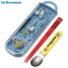 Skater Ustensiles - Doraemon - Doraemon dans l'Espace Ensemble de Cuillère et Baguettes avec Étui