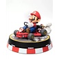 Dark Horse Figurine - Nintendo Mario Kart - Mario et son Kart avec Socle Lumineux First 4 Figures Statuette en PVC 9"