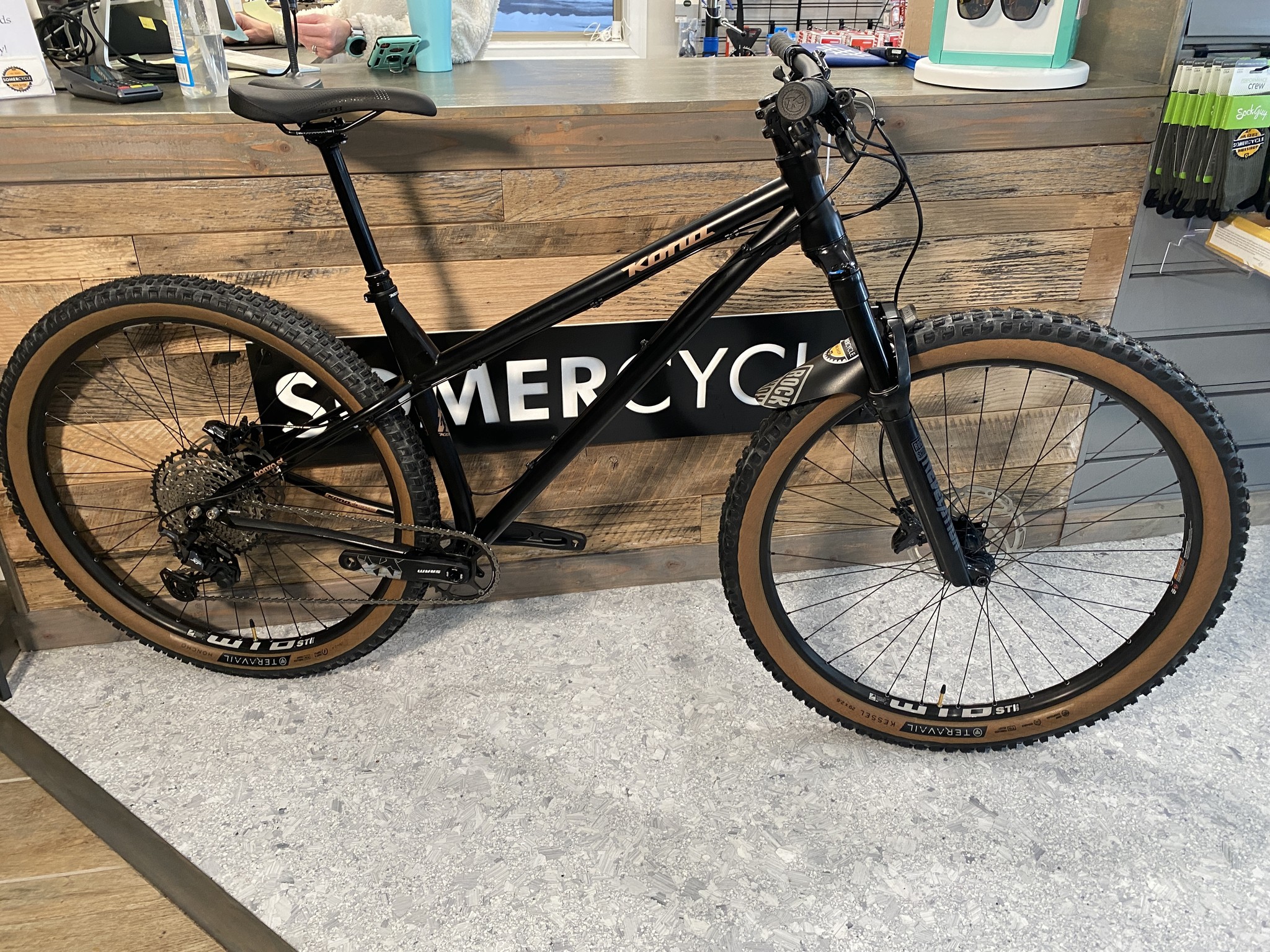 2022 Kona Honzo ST, Custom Build LG - Somercycle Bike Shop