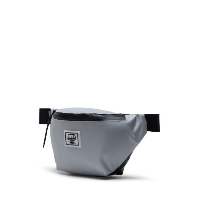 Herschel Supply Co. Herschel Seventeen | Weather Resistant 3.5L