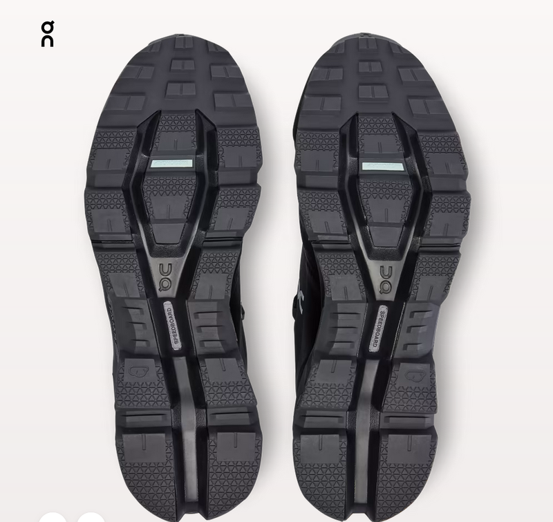 On On Men's Cloudwander Waterproof 73.98606