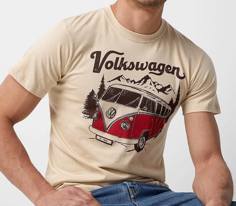 Jack Of All Trades VW Westfalia Outdoor  11-76CH T-Shirt