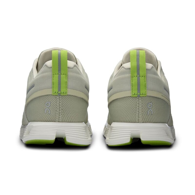 On On Women's Cloud 5 Waterproof 59.97758