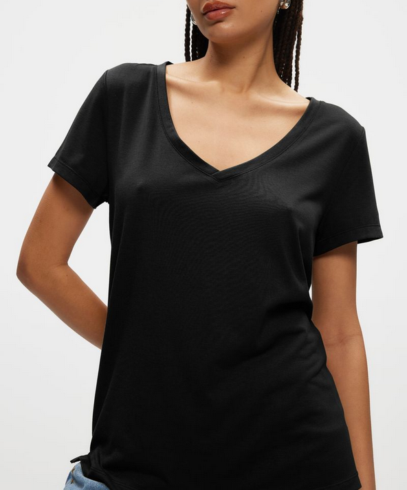 Kuwalla Kuwalla Women's Essential V-Neck Tee WKUL-0124-VNT752
