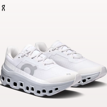 On On Women's CloudMonster 61.97649