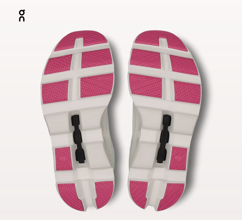 On On Women's CloudMonster 61.97725
