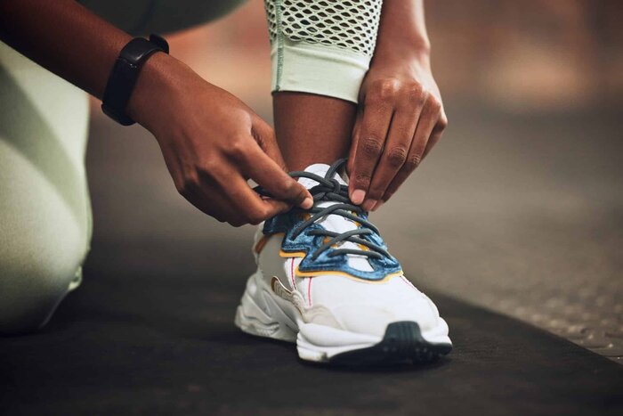 Sneakers for Every Foot Type: Solutions for Flat Feet, High Arches, and Wide Feet