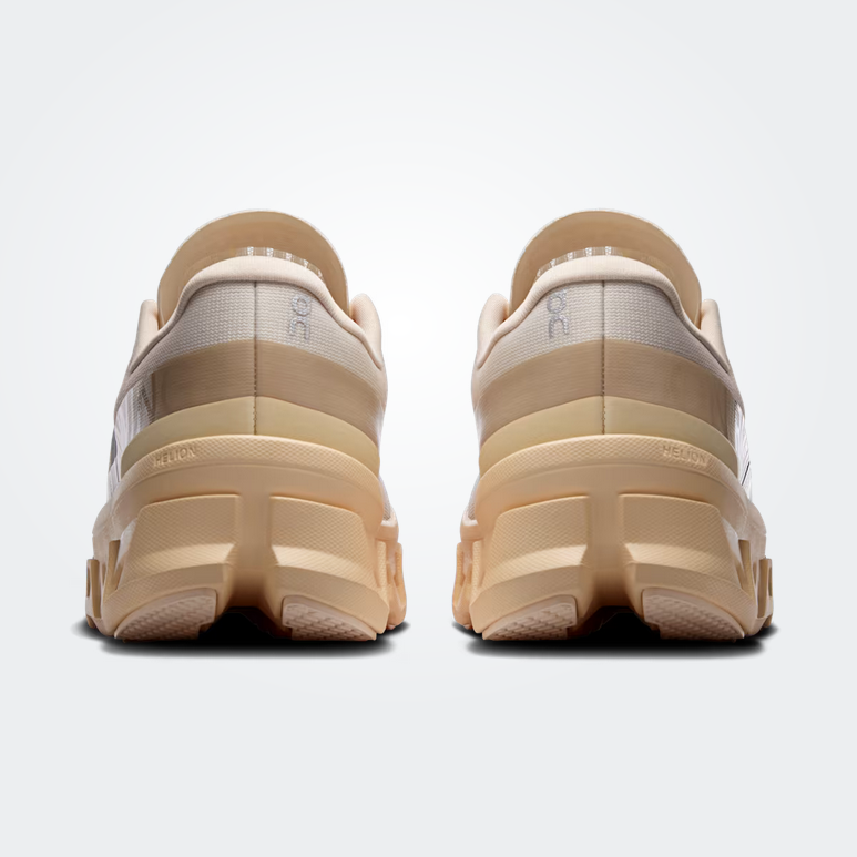 On On Women's CloudMonster 3WF30484910