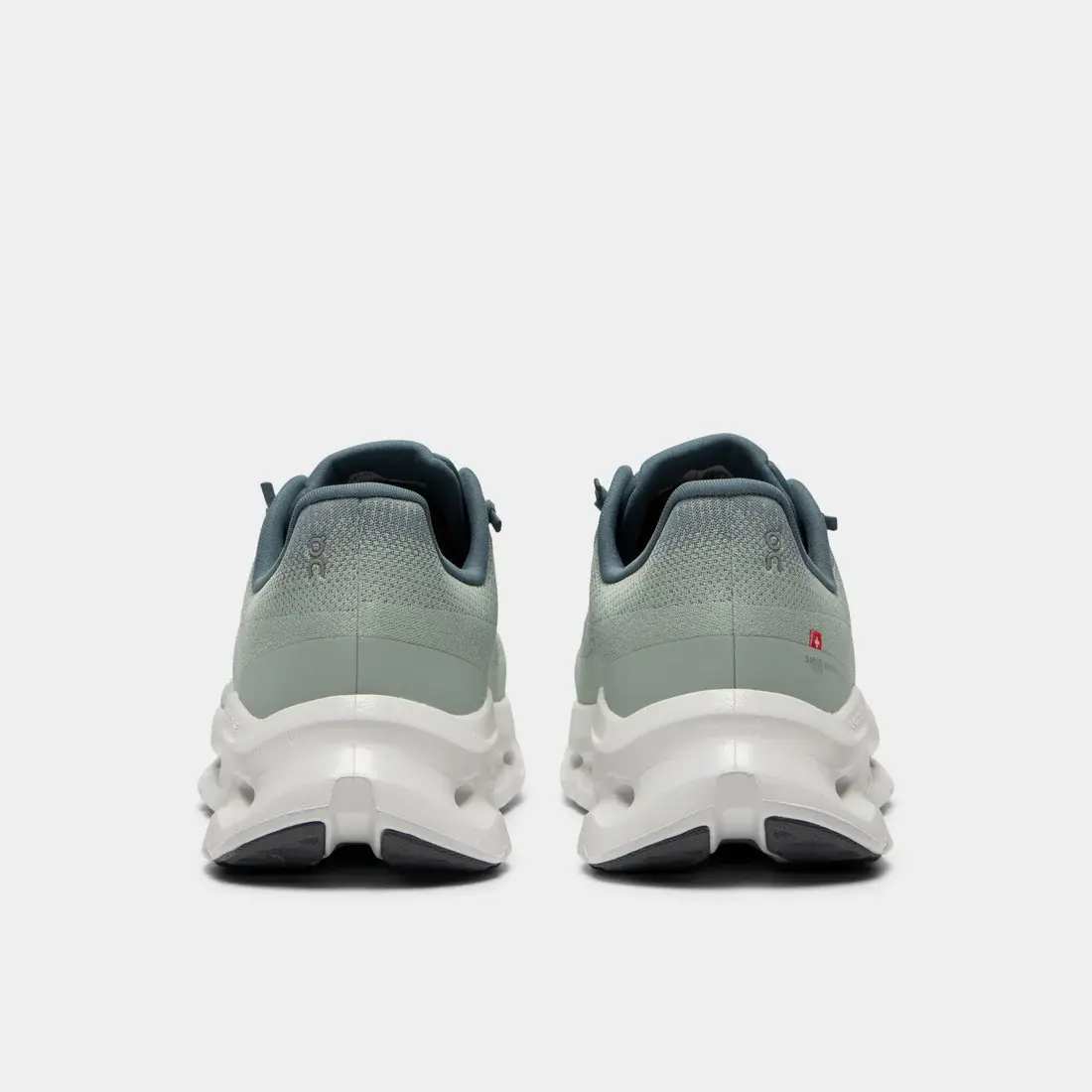 On On Men's Cloudtilt 3ME10102336