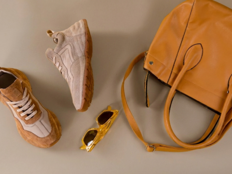 Platform Sneakers vs. Low-Profile Sneakers: Which Is Right for You?