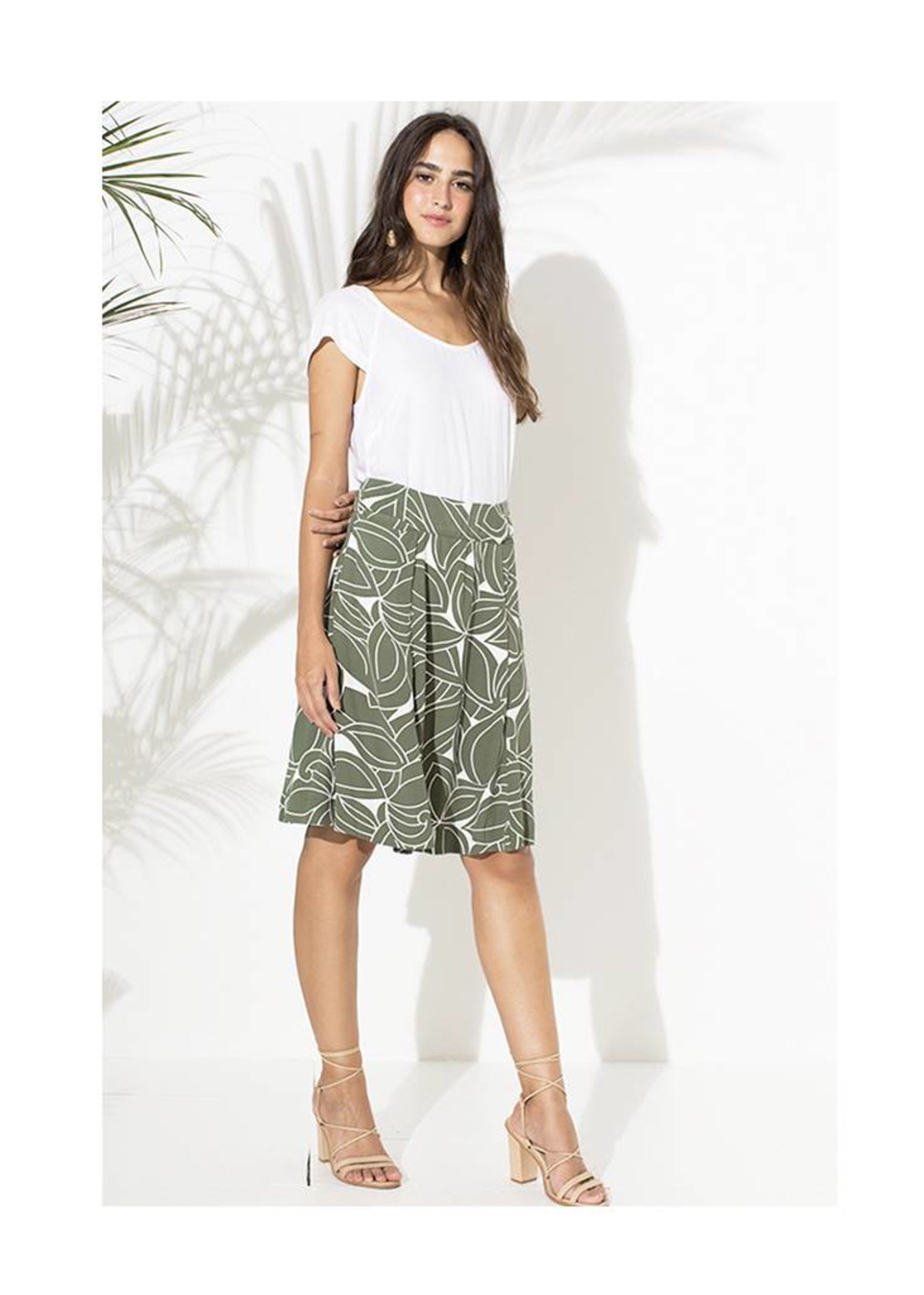 Totem Franny Skirt in Botanic Green