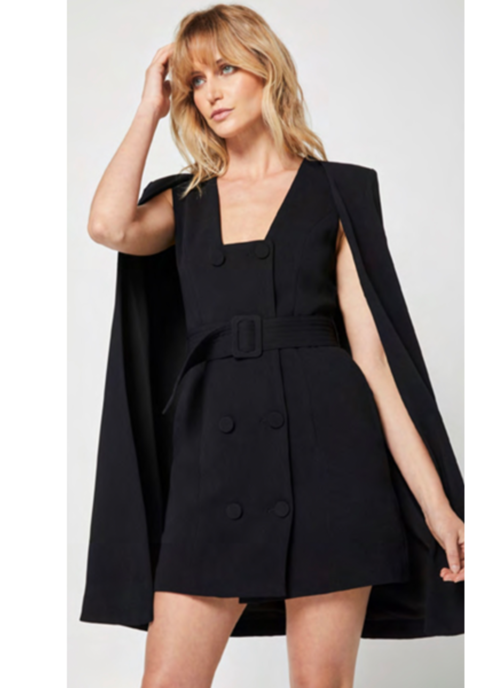 Elliatt on sale cape dress
