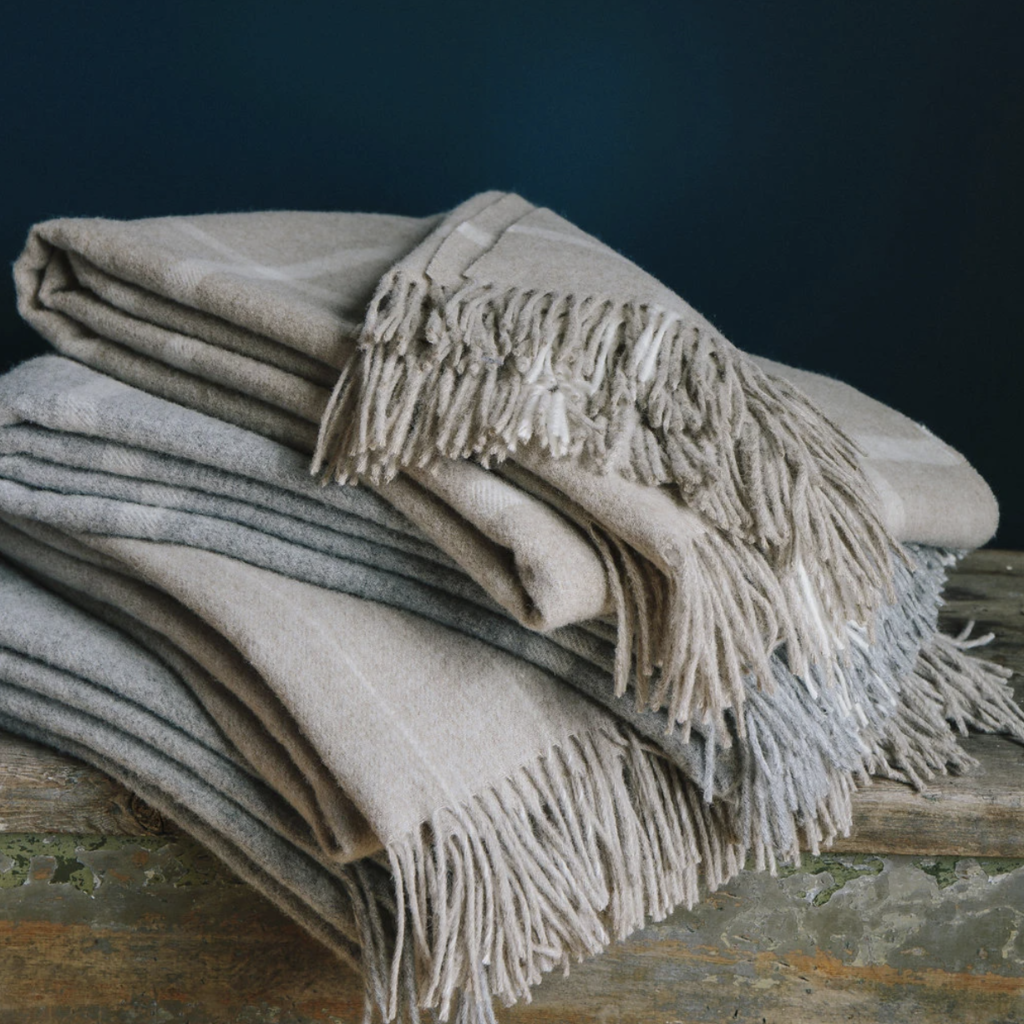 Evangeline Evangeline Patterned Merino Throw