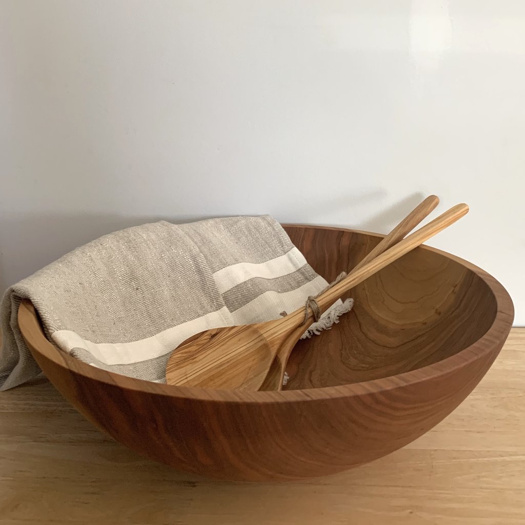 Wooden Salad Bowl Handmade From Olive Wood / Large Bowl for Salad