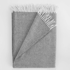 Evangeline Evangeline Lightweight Herringbone Throw