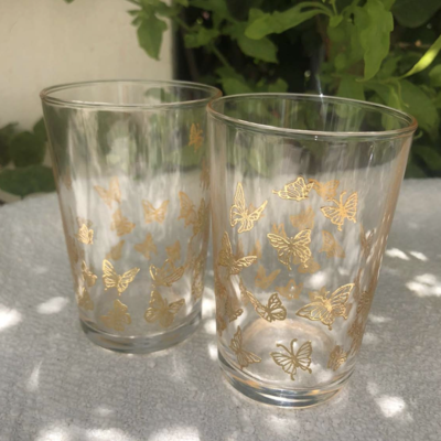 https://cdn.shoplightspeed.com/shops/615168/files/55040246/400x400x1/hand-painted-tea-glass.jpg