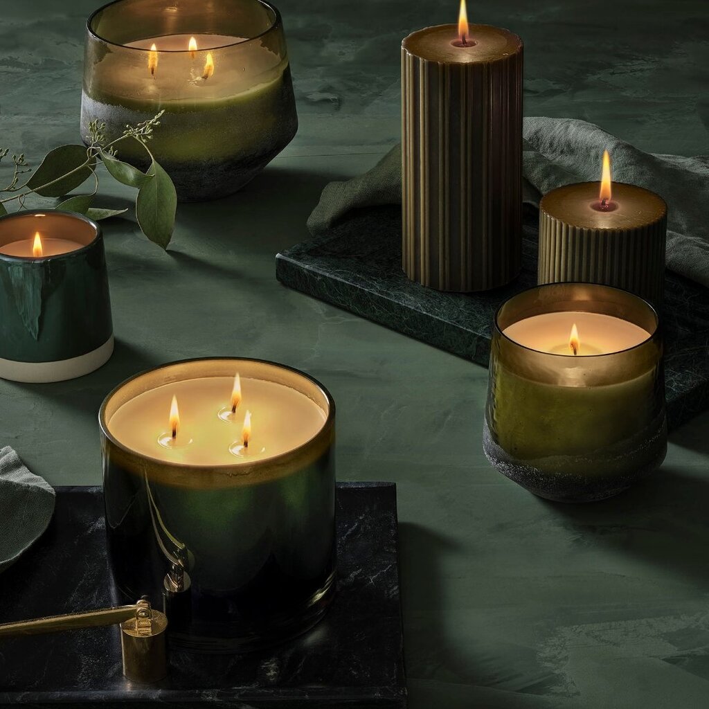 Illume Statement Glass Holiday Candle