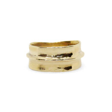 Ladha Sahara Ridge Ring