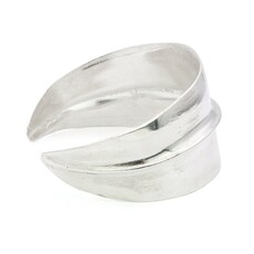 Ladha Silver Wide Ridge Cuff